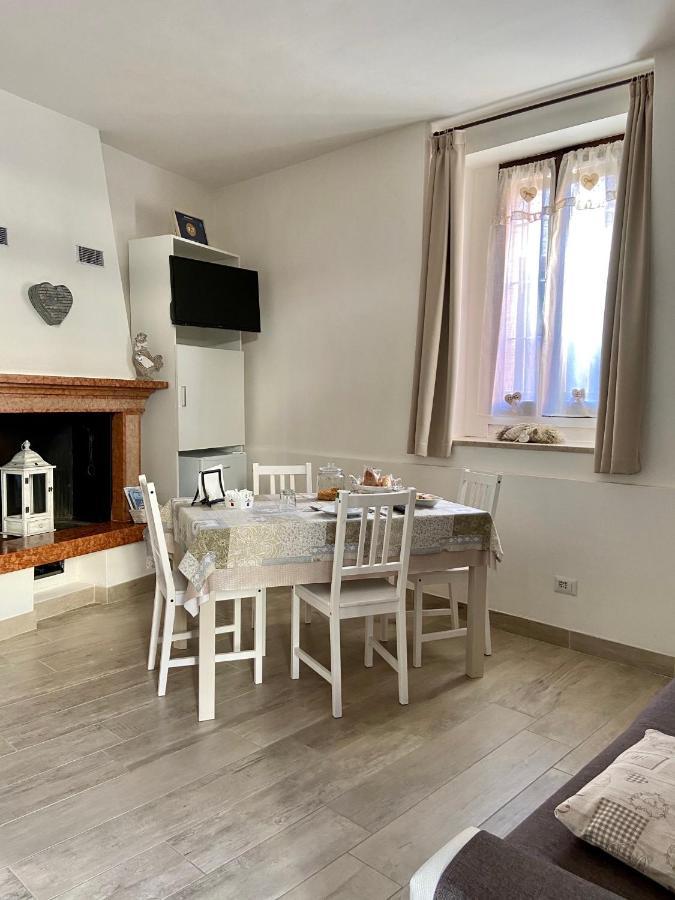 B&B La Piccola Corte Polpenazze del Garda Buitenkant foto